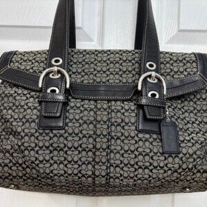 **Reduced** Coach Signature Large Soho - F12312